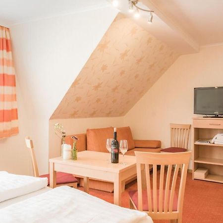 Hotel Haus Kranixfeld-Fischl à Mörbisch am See Extérieur photo