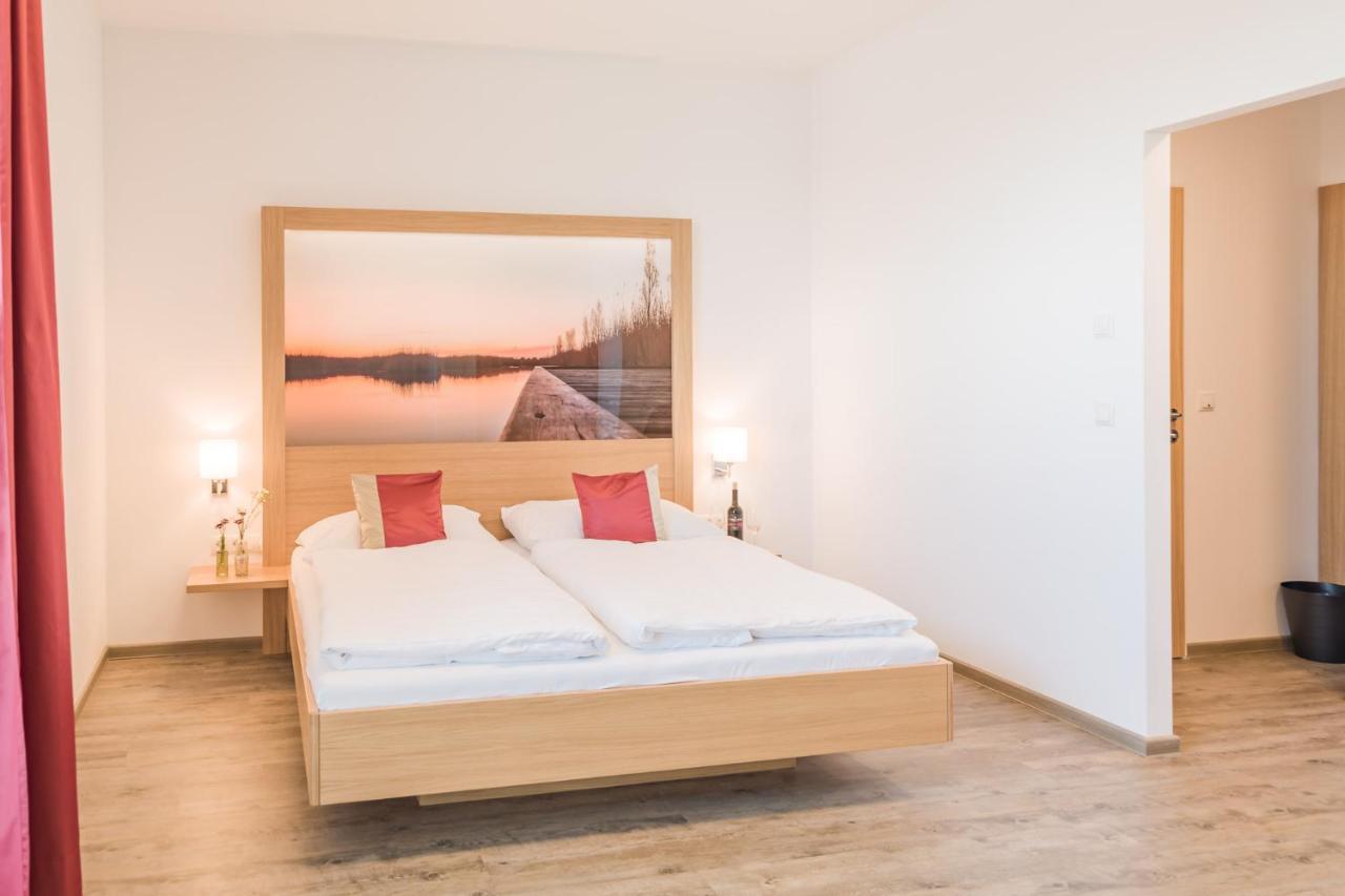 Hotel Haus Kranixfeld-Fischl à Mörbisch am See Extérieur photo